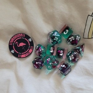 Flamingo dice and token